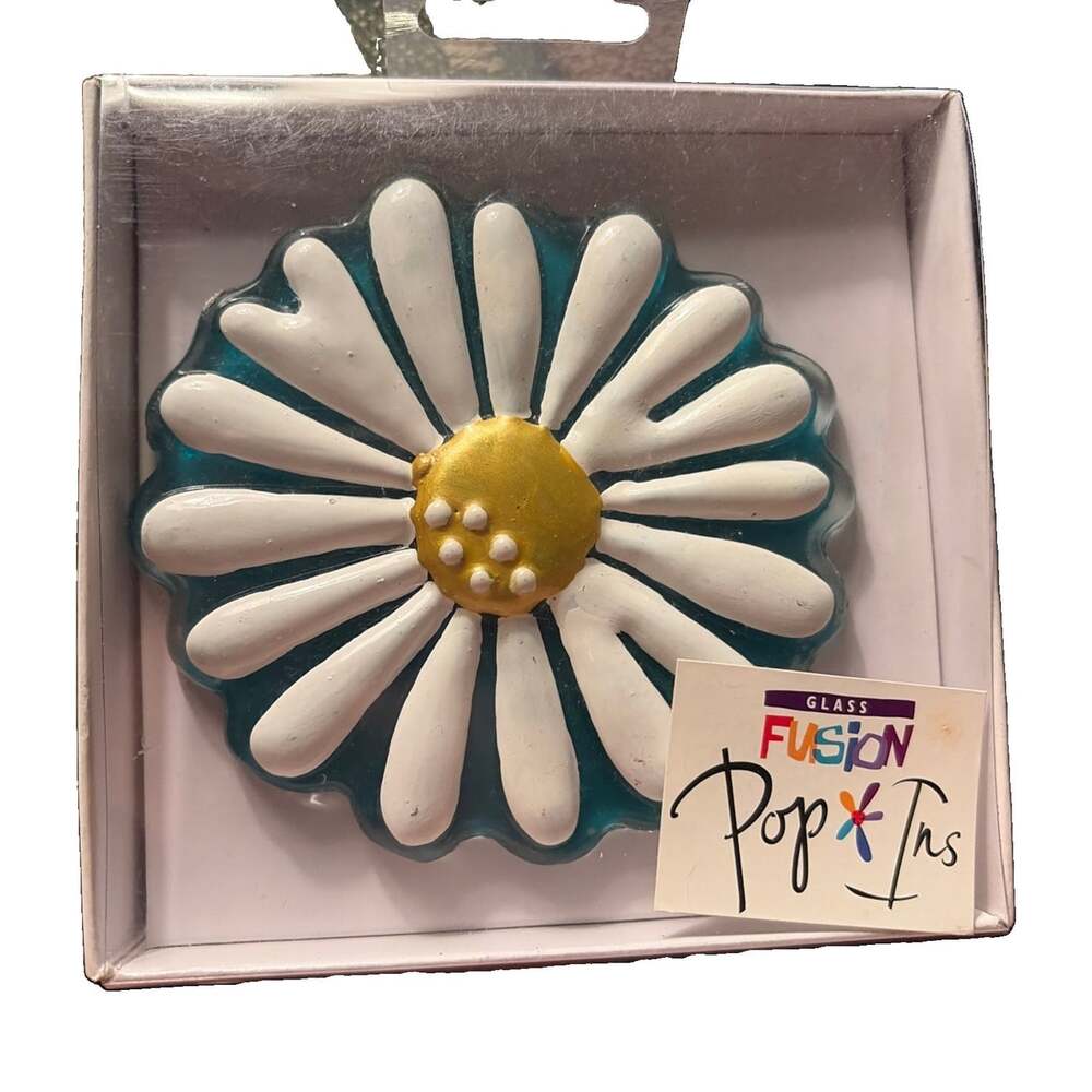 Glass Fushion Pop Ins Daisy 4”x2.5” Floral, Lori Siebert For Silversti